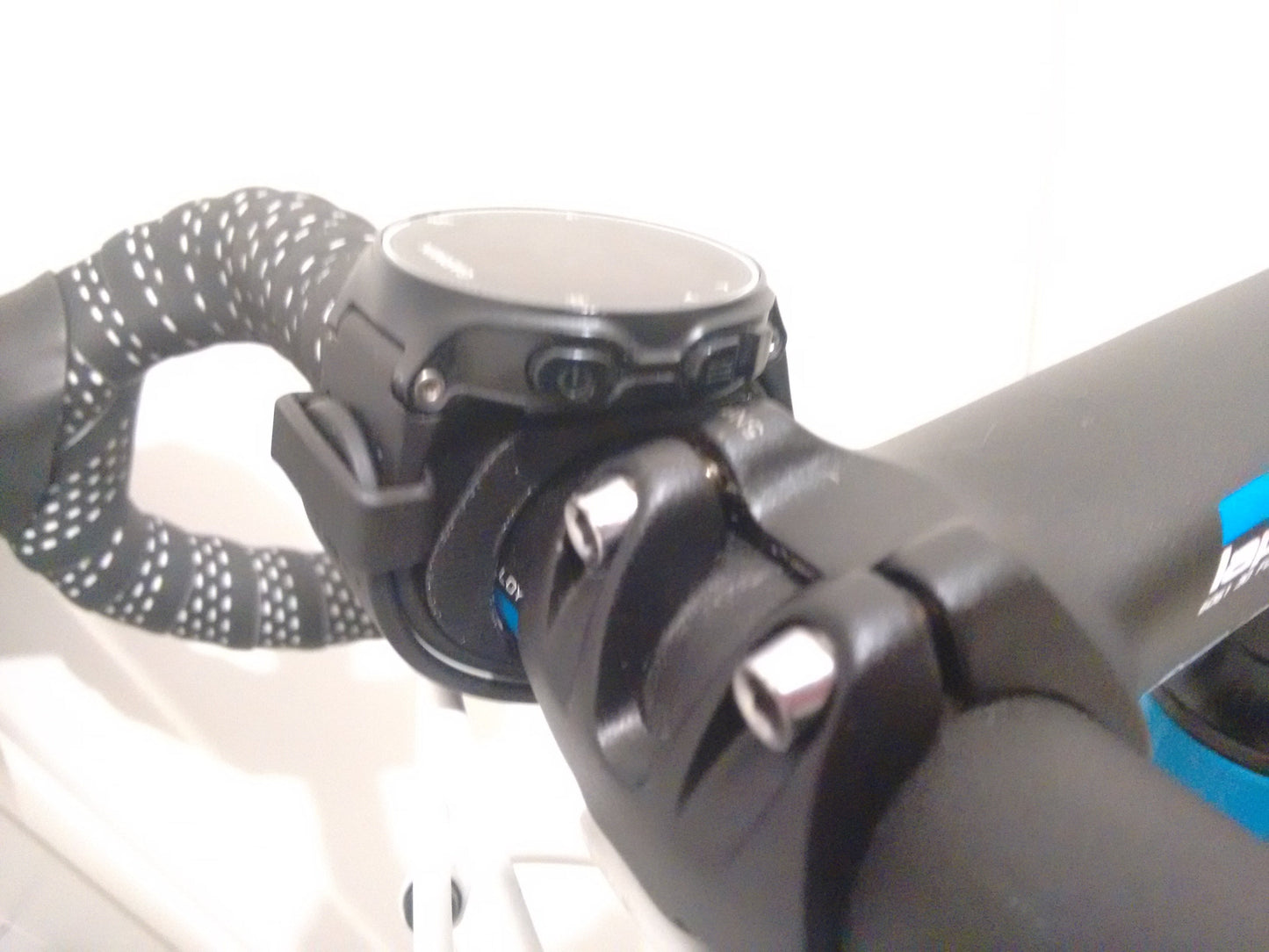 Geosphere Pro Cycling Handlebar Mount for Garmin & Smartwatches – Ride Smarter